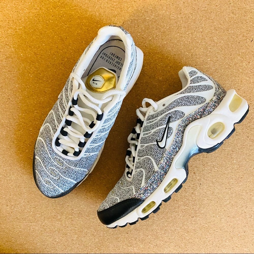 Nike | Women’s Air Max Plus SE